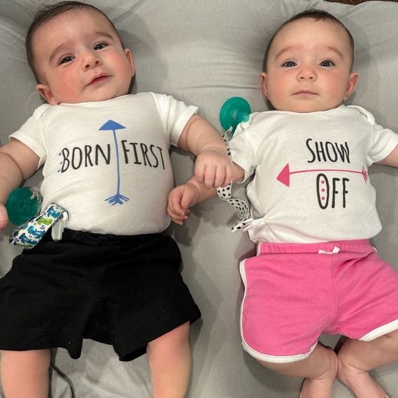 Welcome to Kikiscloset1111💜 Meet your Posher, Carol - Picture 8 of 15